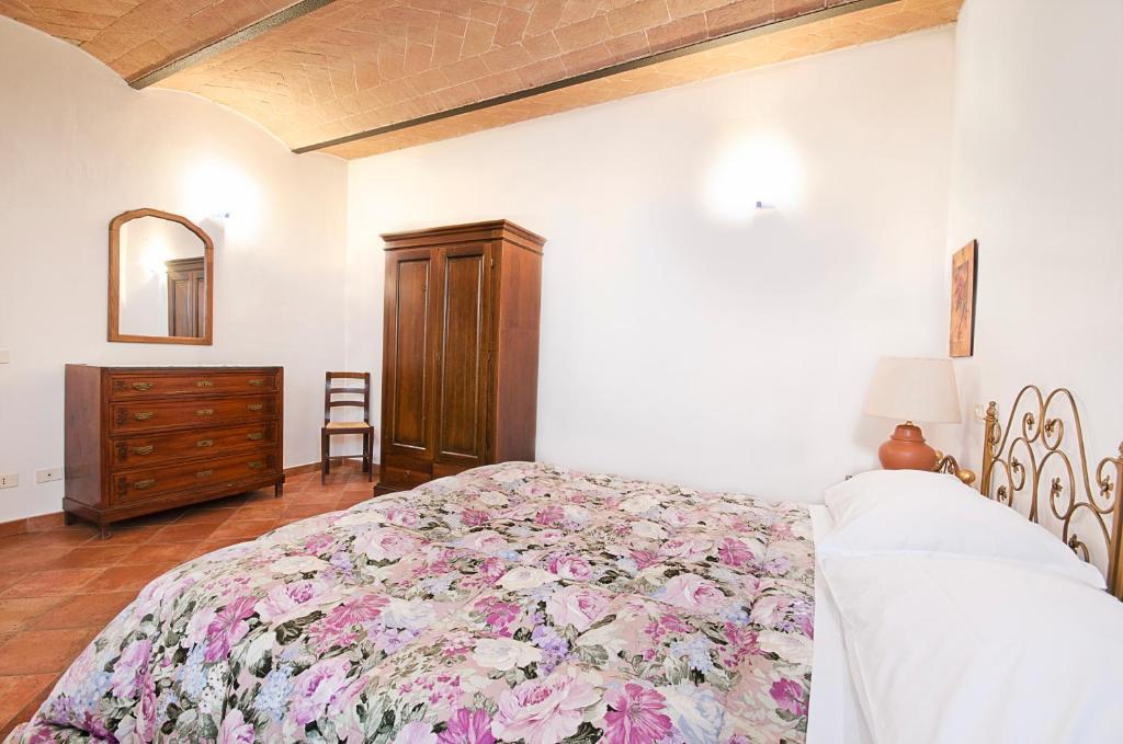 Agriturismo Il Sambuco Siena Room photo